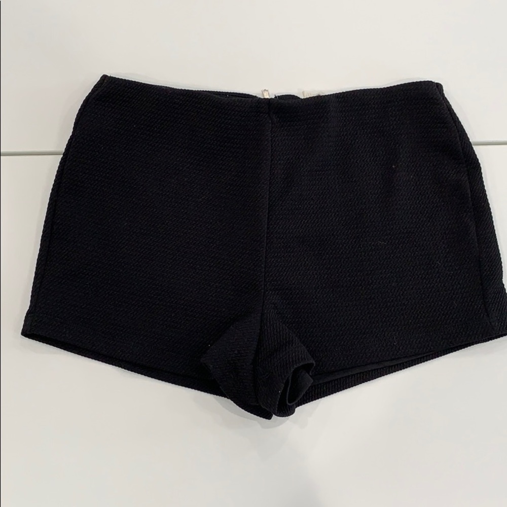 Zipper Back Shorts